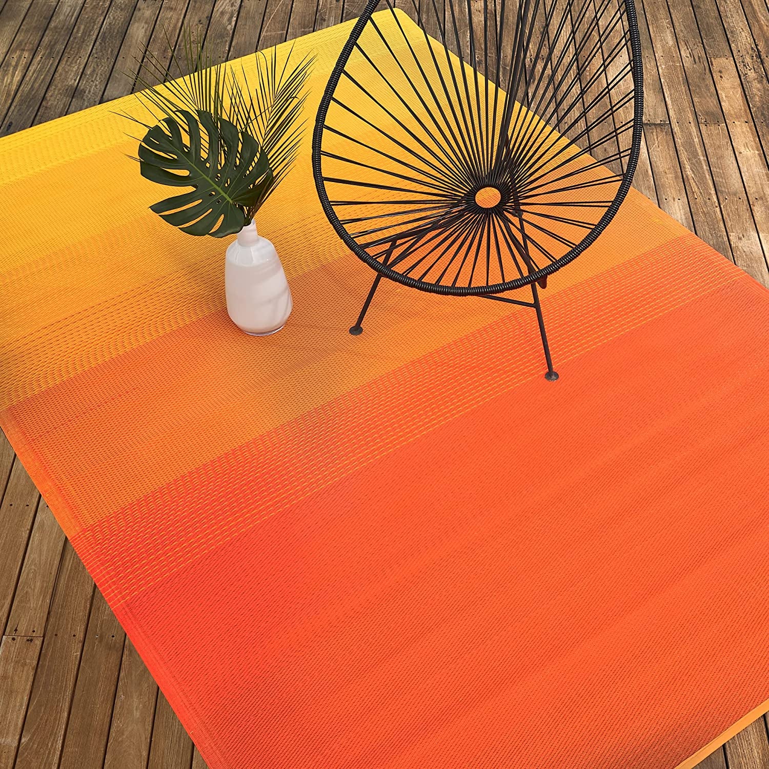 Outdoor Rug - Waterproof, Fade Resistant, Crease-Free - Premium Recycled Plastic - Ombre - Large Patio, Deck, Sunroom, Camping, RV - Big Sur - Sunset - 6 X 9 Ft